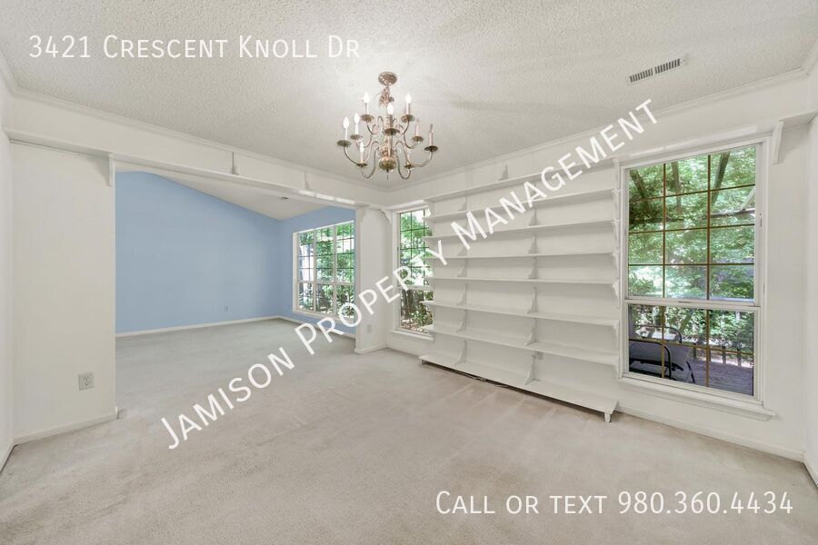 Beautiful Ranch home in Matthews! property image