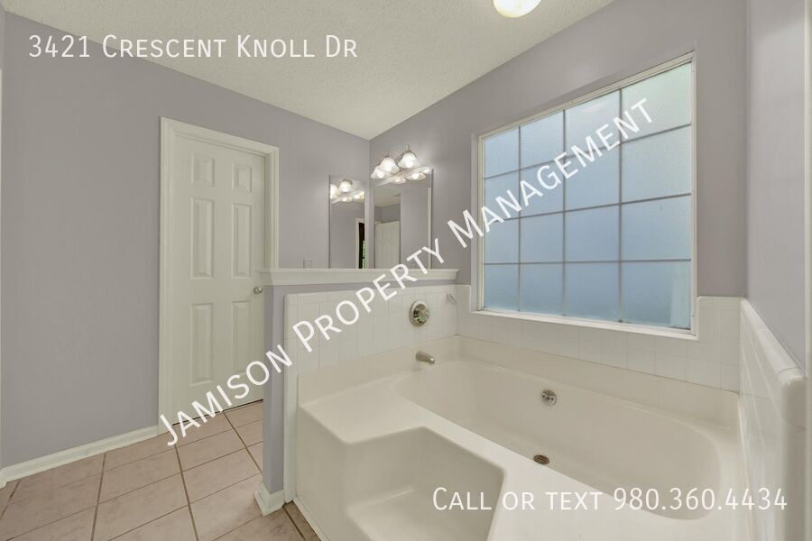 Beautiful Ranch home in Matthews! property image