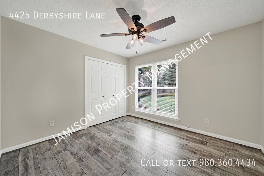 Charming 3 Bed 2 Bath Ranch Home in Matthews! property image