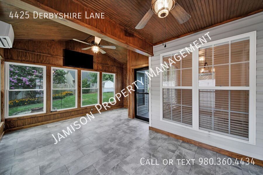 Charming 3 Bed 2 Bath Ranch Home in Matthews! property image