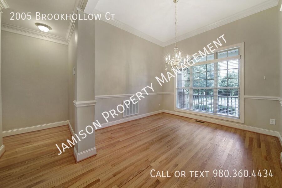 Gorgeous 3 Bed 2 Bath Home in Indian Trail! property image