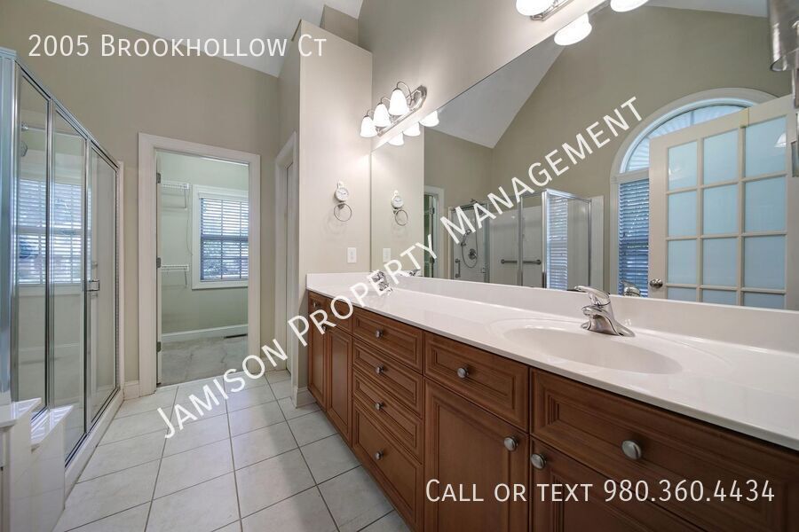 Gorgeous 3 Bed 2 Bath Home in Indian Trail! property image
