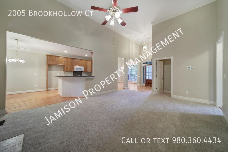 Gorgeous 3 Bed 2 Bath Home in Indian Trail! property image