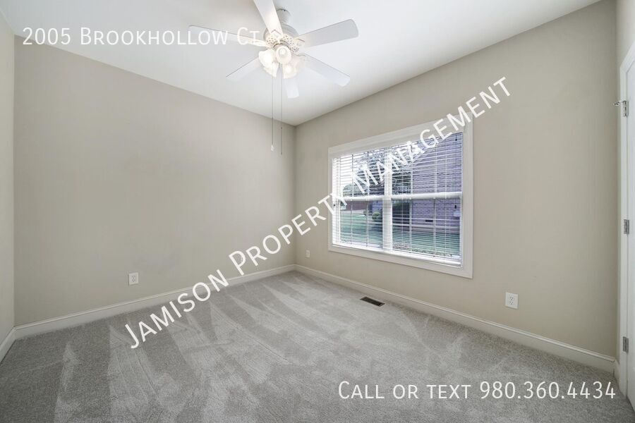 Gorgeous 3 Bed 2 Bath Home in Indian Trail! property image