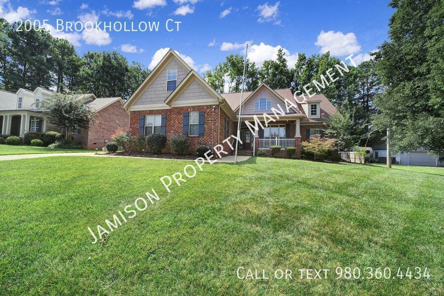 Gorgeous 3 Bed 2 Bath Home in Indian Trail! property image