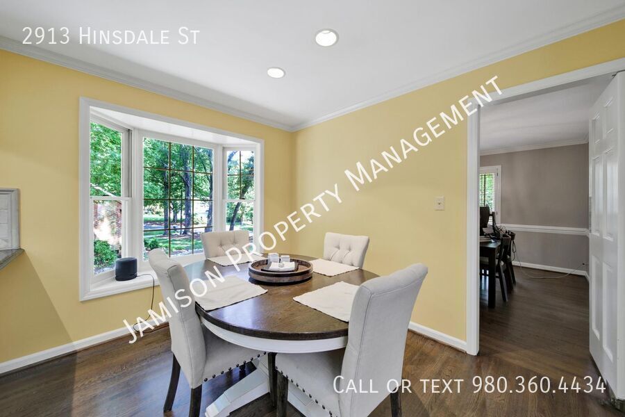 Lovely 3 Bed 2 Bath Ranch Home in South Park! property image