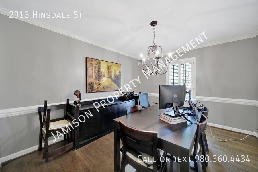 Lovely 3 Bed 2 Bath Ranch Home in South Park! property image