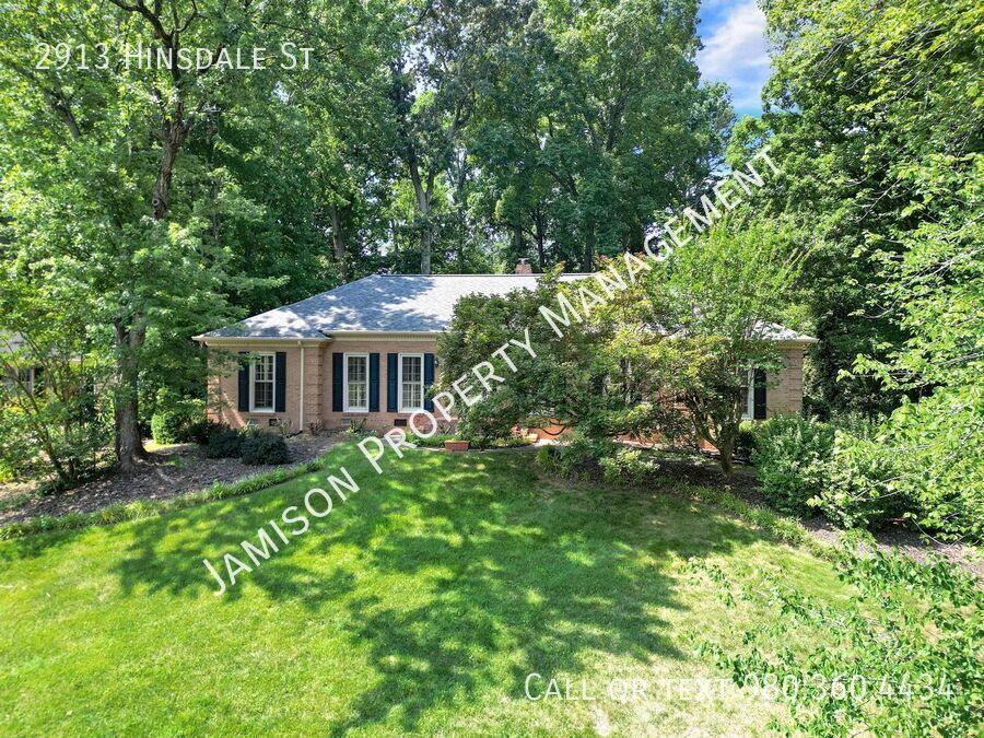 Lovely 3 Bed 2 Bath Ranch Home in South Park! property image