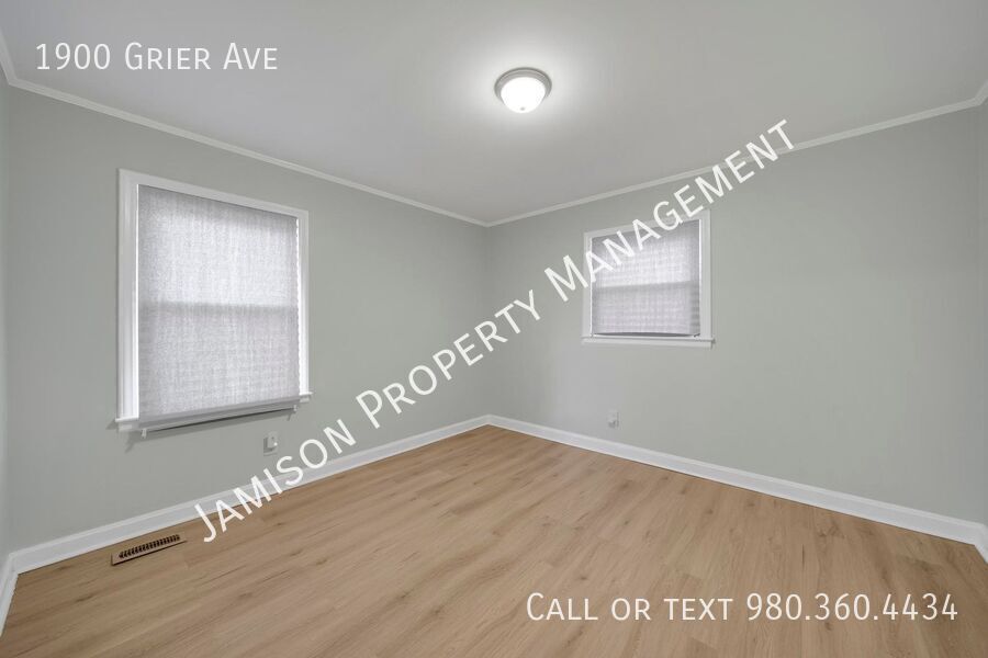 Gorgeous 3 Bed Ranch Home in Charlotte! property image
