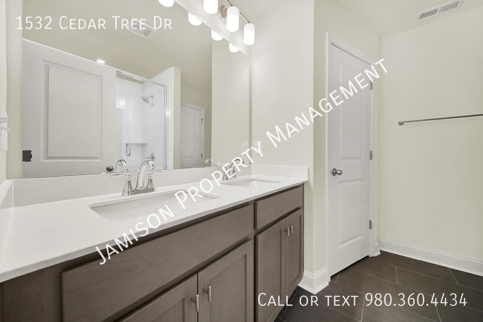 Lovely 3 Bed Townhome in Belmont! property image