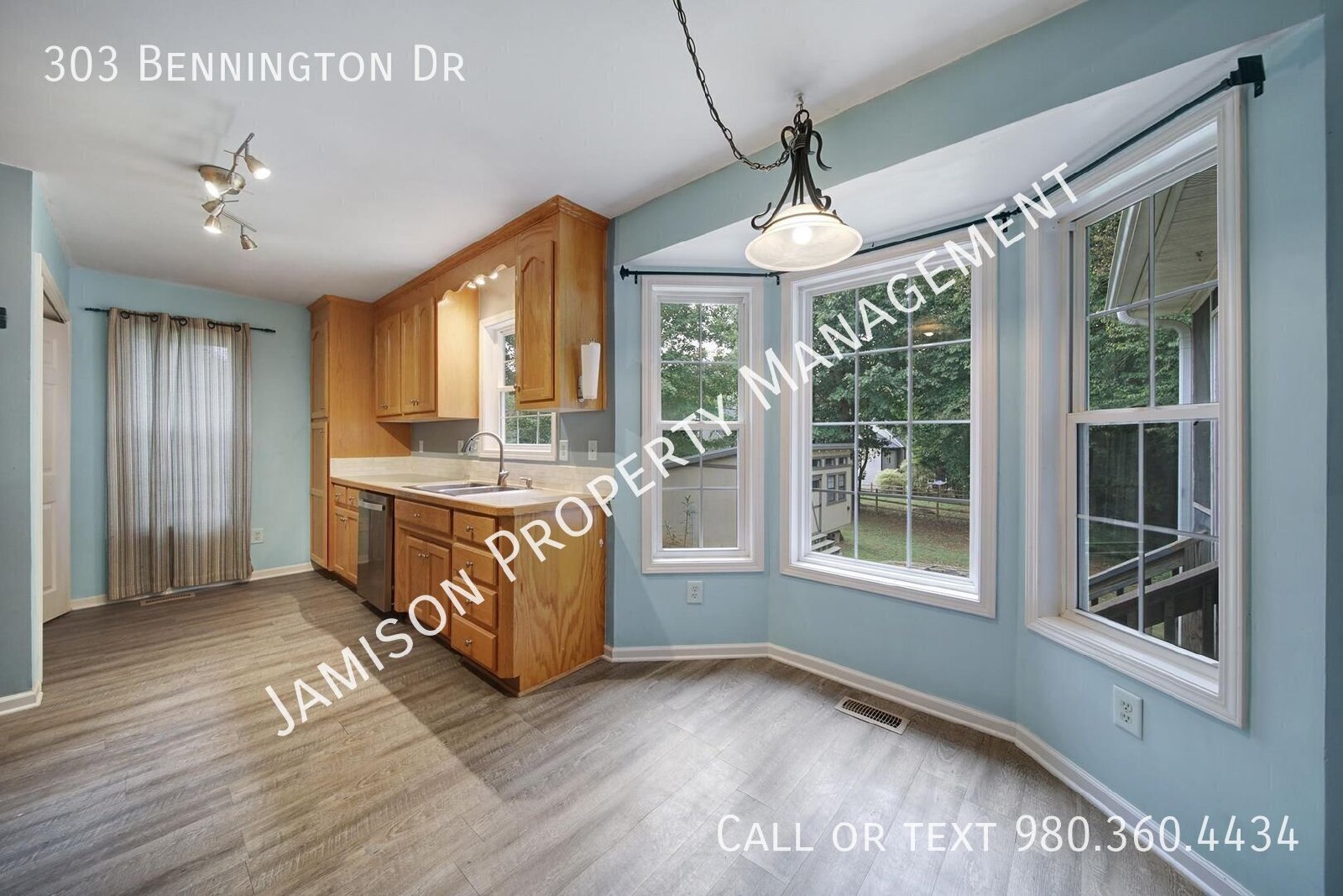 Lovely 3 Bed 2 Bath Ranch Home in Stanley! property image