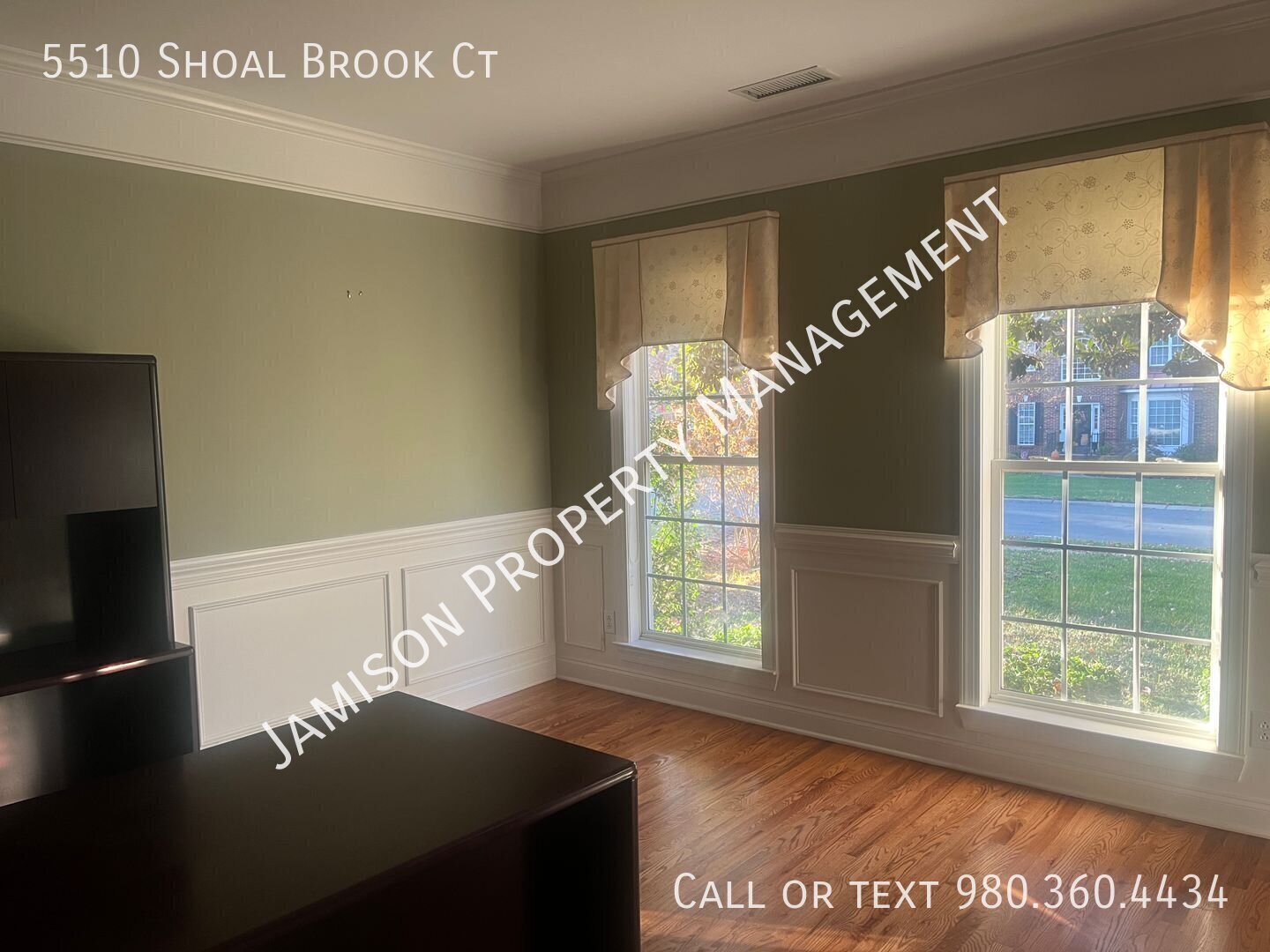 Stunning 4 Bed 4.5 Bath Home with Bonus Room in South Charlotte! property image