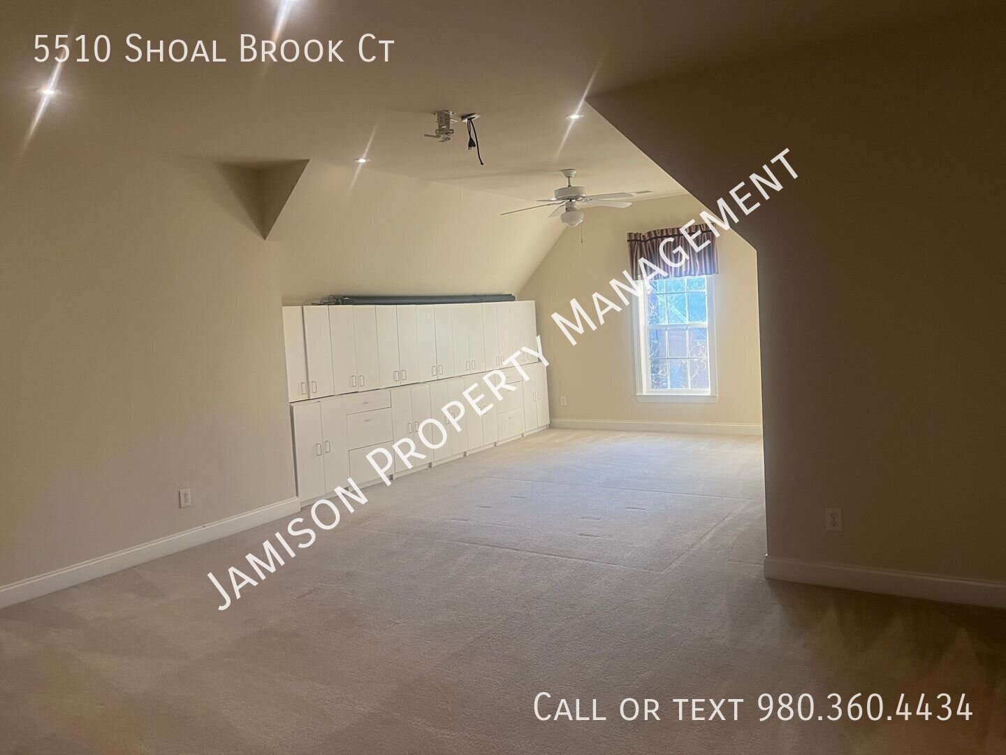 Stunning 4 Bed 4.5 Bath Home with Bonus Room in South Charlotte! property image