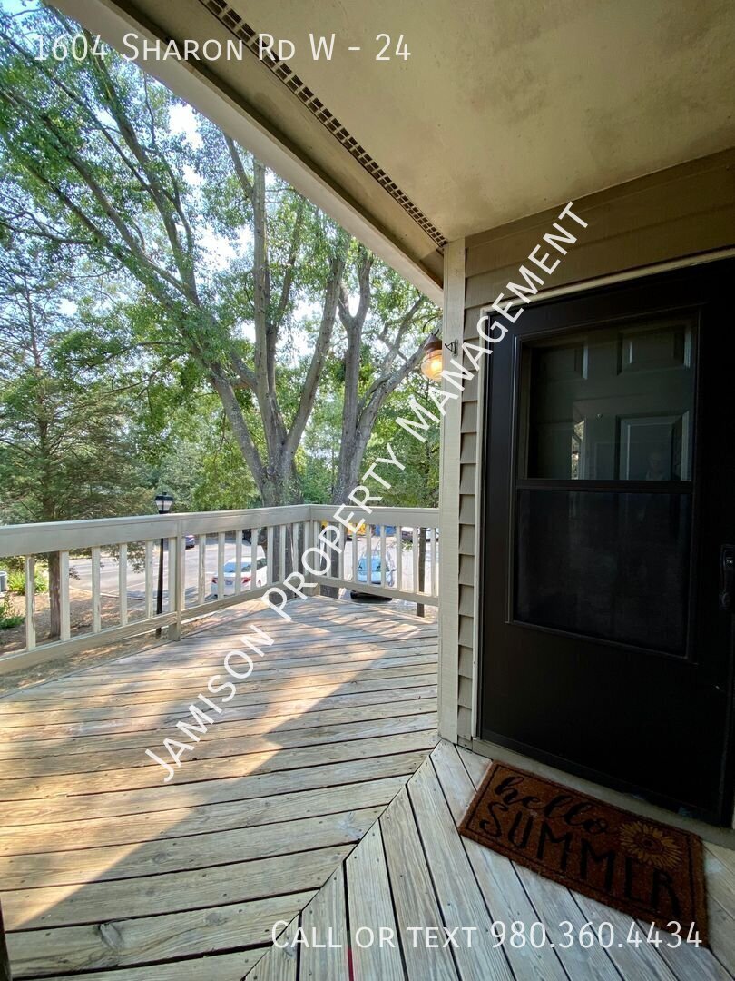 Lovely Two Bedroom Condo in Charlotte! property image